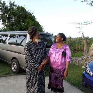 Meet your Posher, Martha penziemay